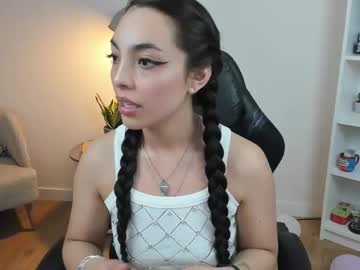 See _bellaevans_ online Now @ wank.ch