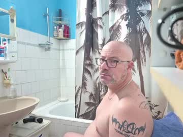See _joker69_ online Now @ wank.ch
