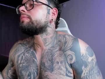 See _nate___ online Now @ wank.ch