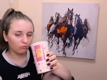 See _nicole_new online Now @ wank.ch