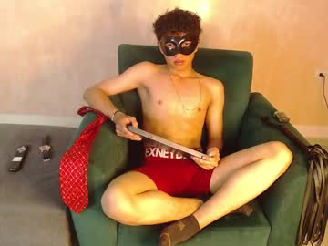 See _taylor_black online Now @ wank.ch
