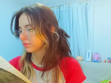 See _yourcherrybomb online Now @ wank.ch