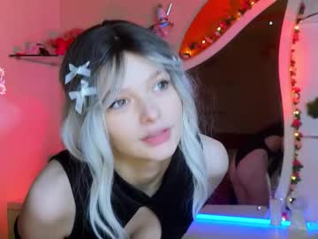 See Abbycartman online Now @ wank.ch