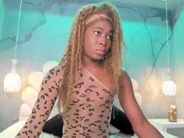 See Abbyross1 online Now @ wank.ch