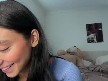See Adriannarodriguez online Now @ wank.ch