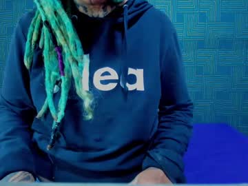 See Agness_6 online Now @ wank.ch