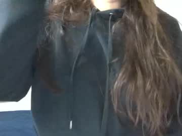 See Alba_toro535670 online Now @ wank.ch