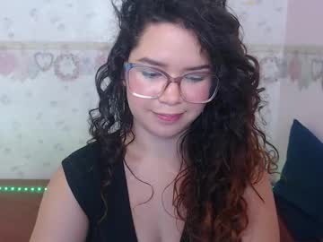 See Alexiarestrepo online Now @ wank.ch