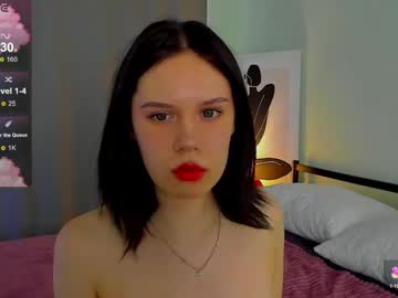 See Alice_miiiller online Now @ wank.ch