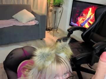 See Alice_tamm online Now @ wank.ch