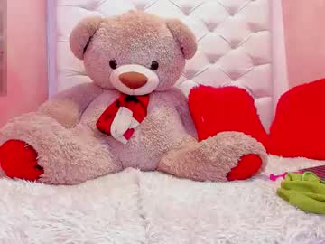 See Alicee_mature online Now @ wank.ch