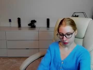 See Alina__blonde online Now @ wank.ch