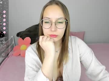 See Aliya_reid online Now @ wank.ch