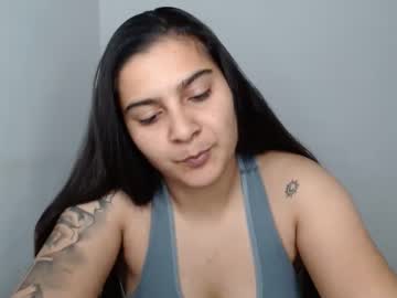 See Amanda5star online Now @ wank.ch