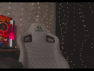 See Amberlyyy online Now @ wank.ch