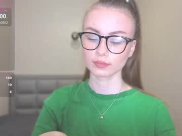 See Amina_lux online Now @ wank.ch
