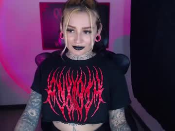 See Anai_gomez online Now @ wank.ch