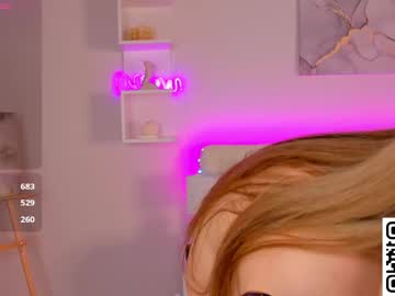 See Anellyball_ online Now @ wank.ch