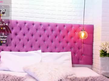 See Anette_bennet online Now @ wank.ch