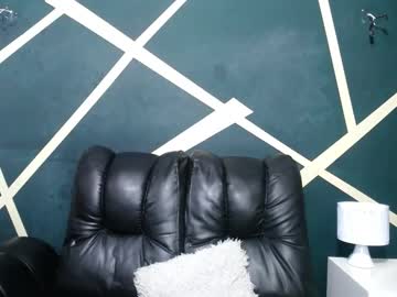 See Angeles_azul online Now @ wank.ch