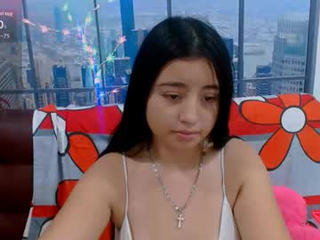 See Angelhotlatina18 online Now @ wank.ch