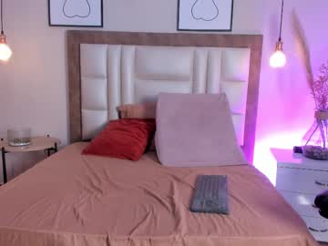 See Annabrookks online Now @ wank.ch