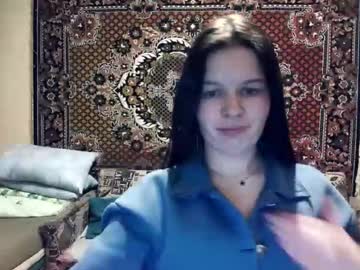 See Annafols online Now @ wank.ch