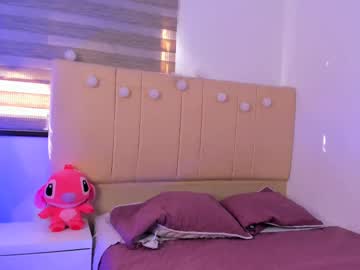 See Annie_u online Now @ wank.ch