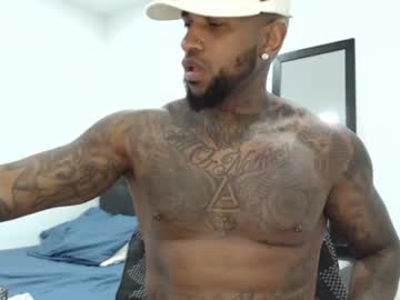 See Antwanblack11 online Now @ wank.ch