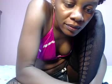 See Apple2561 online Now @ wank.ch