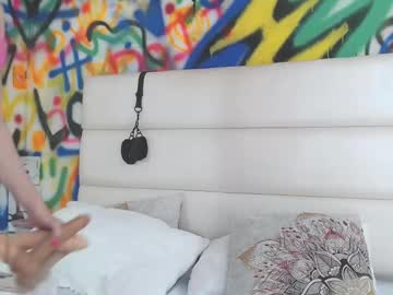 See Aria_martiin online Now @ wank.ch