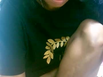 See Ariah13 online Now @ wank.ch