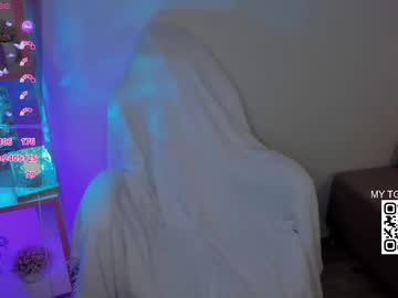 See Ariana_maier online Now @ wank.ch