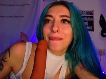 See Ariavossx online Now @ wank.ch