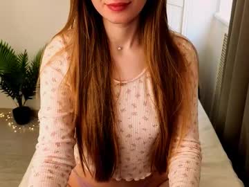 See Aurora_evil online Now @ wank.ch
