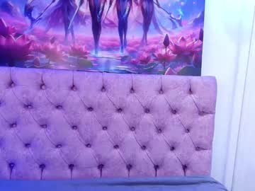 See Auroradiaz_ online Now @ wank.ch