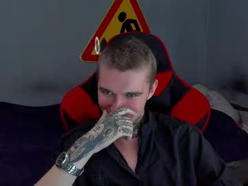 See Austen_milker online Now @ wank.ch