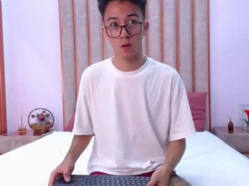 See Austinreeds online Now @ wank.ch