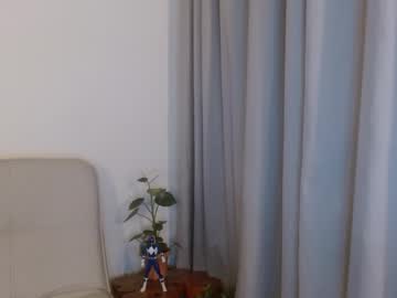 See Axellblue online Now @ wank.ch