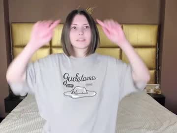 See Babydoll_ginny online Now @ wank.ch
