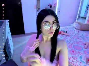 See Bellacruz3 online Now @ wank.ch