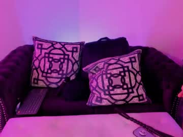 See Bettybishop online Now @ wank.ch