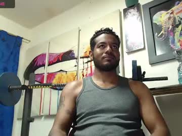 See Blade_foxx online Now @ wank.ch