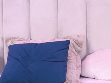 See Blairsanders online Now @ wank.ch