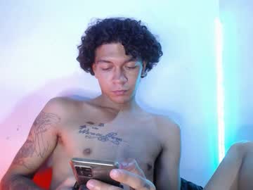 See Blue_morningstar online Now @ wank.ch