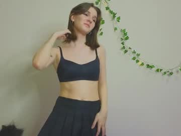 See Blush_and_breathe online Now @ wank.ch