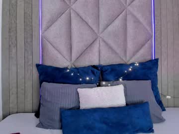 See Briaconner_ online Now @ wank.ch