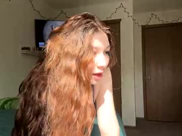 See Cami_calderon online Now @ wank.ch