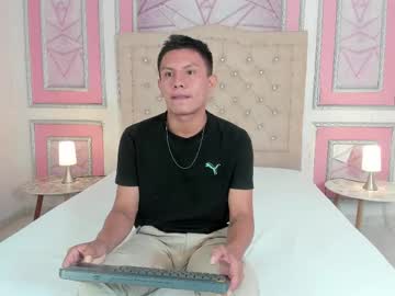 See Camiloboy__ online Now @ wank.ch