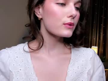 See Candy_flo online Now @ wank.ch